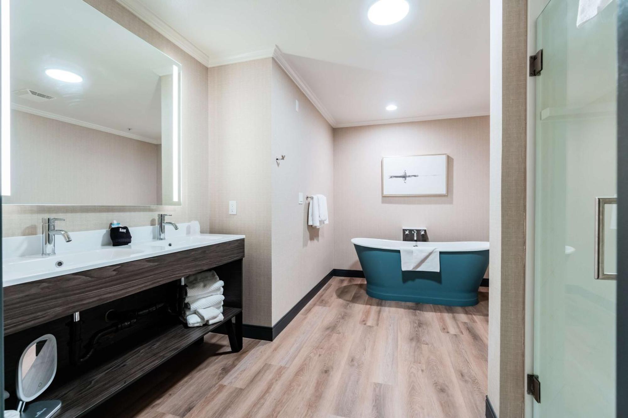 Hotel Nobo Cascade, Tapestry Collection By Hilton Esterno foto